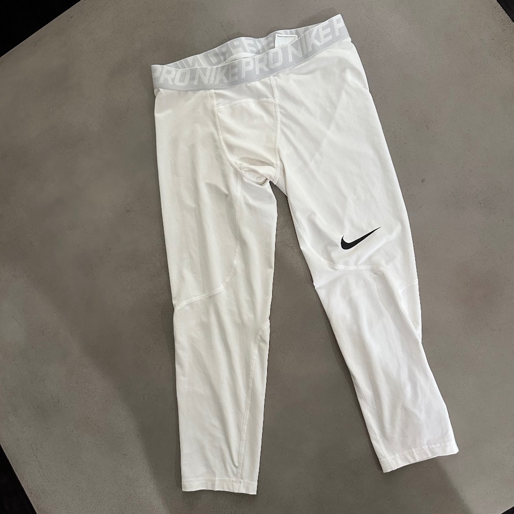 Nike Pro 3/4 Length Compression Tights, White, Size L